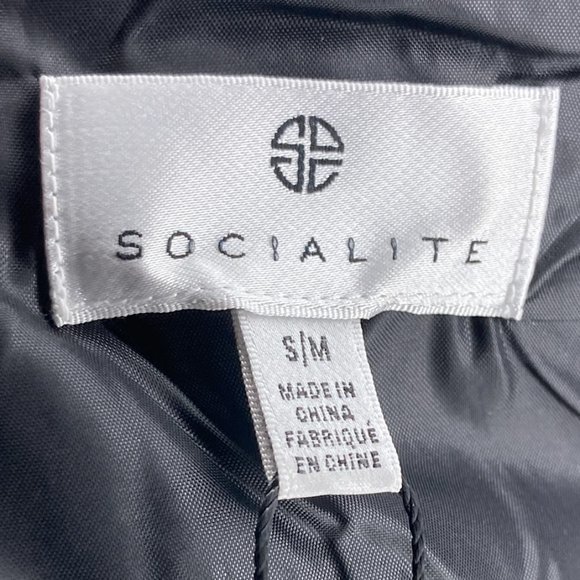 New‎ Socialite S/M Small Medium Solid Black Quilted Oversized Puffer Vest Jacket - Picture 4 of 5